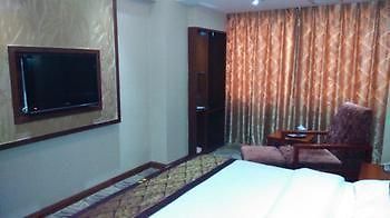 Tengyi Grand Hotel 昆明 外观 照片