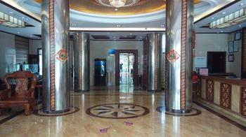Tengyi Grand Hotel 昆明 外观 照片